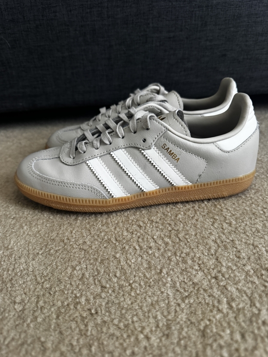 Adidas Samba Big Kid\'s Athletic Sneakers - Grey/White with Gum Sole